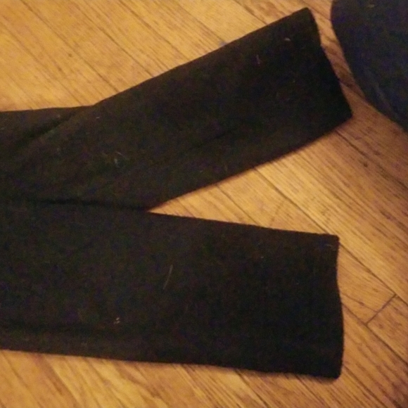 Black Old Navy onesie 4 T - Picture 6 of 6